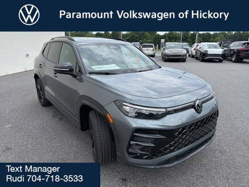 Platinum Gray Metallic 2026 Volkswagen Tiguan 2.0T SE R-Line Black
