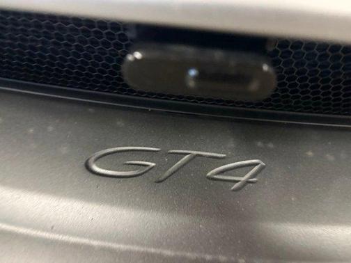 2020 Porsche 718 Cayman GT4