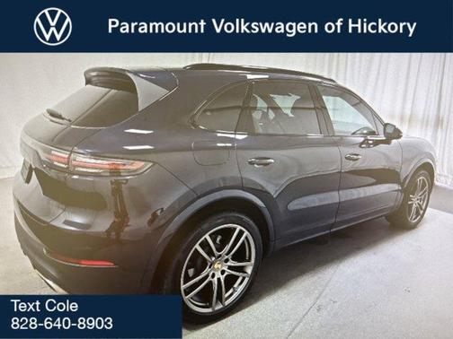 2023 Porsche Cayenne
