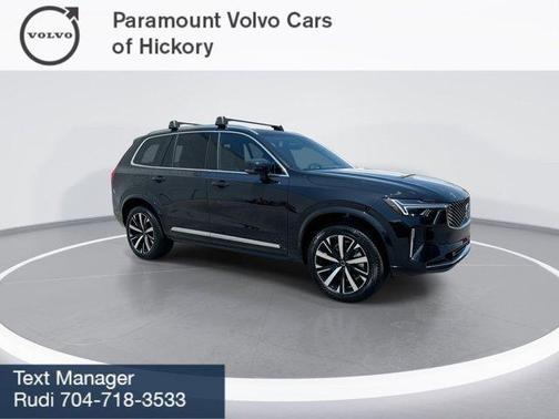 2025 Volvo XC90 B5 Core