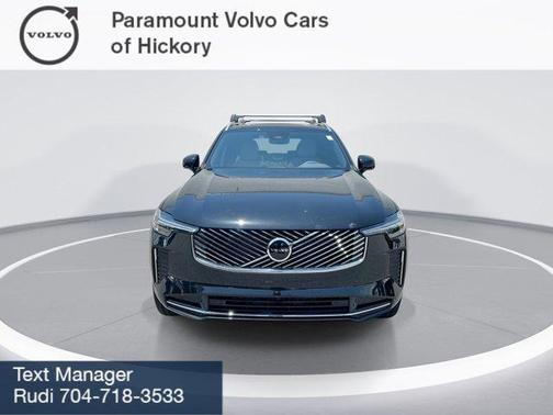 2025 Volvo XC90 B5 Core