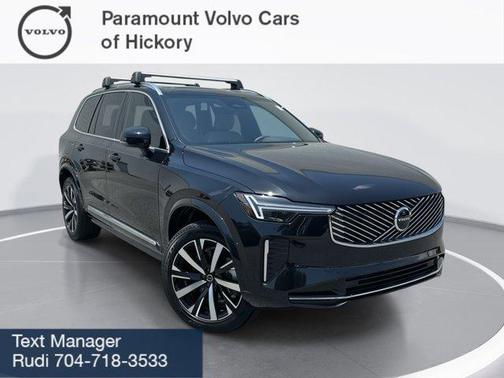 2025 Volvo XC90 B5 Core