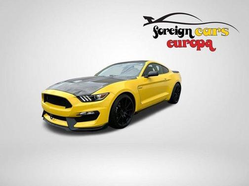 2017 Ford Shelby GT350 Base
