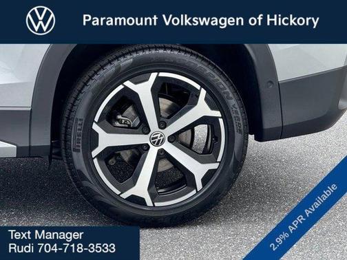 2025 Volkswagen Tiguan 2.0T SE