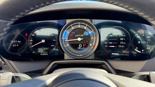 2023 Porsche 911 Carrera GTS