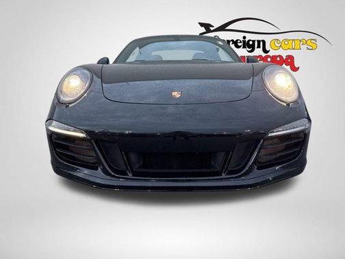 2015 Porsche 911 Carrera GTS