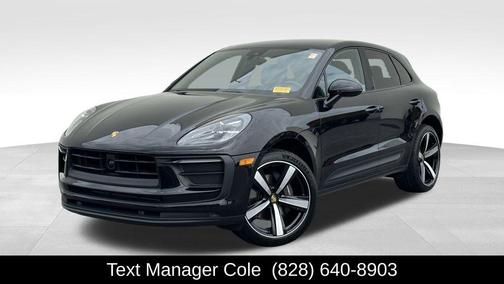 2023 Porsche Macan Base