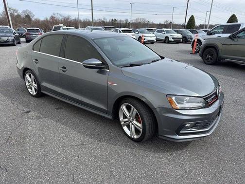 2017 Volkswagen Jetta GLI