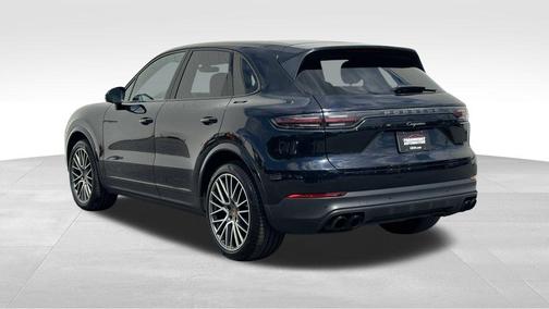 2022 Porsche Cayenne Platinum Edition
