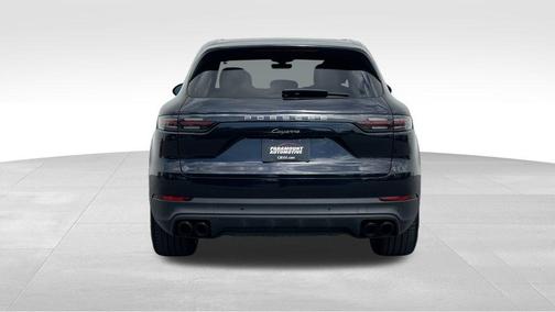 2022 Porsche Cayenne Platinum Edition