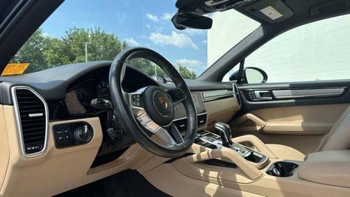 2022 Porsche Cayenne Platinum Edition