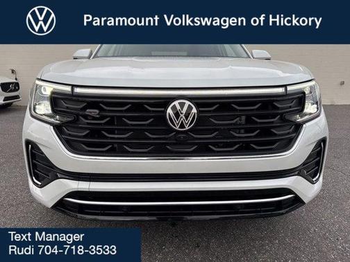 Opal White Pearl 2026 Volkswagen Atlas 2.0T SEL Premium R-Line