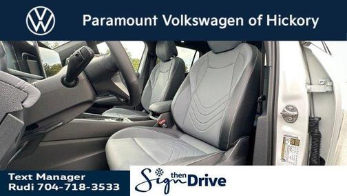 2025 Volkswagen Tiguan 2.0T SE R-Line Black