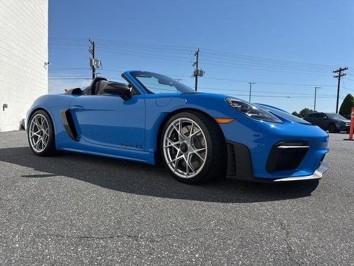 Shark Blue 2025 Porsche 718 Spyder RS