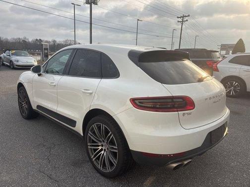 2015 Porsche Macan S
