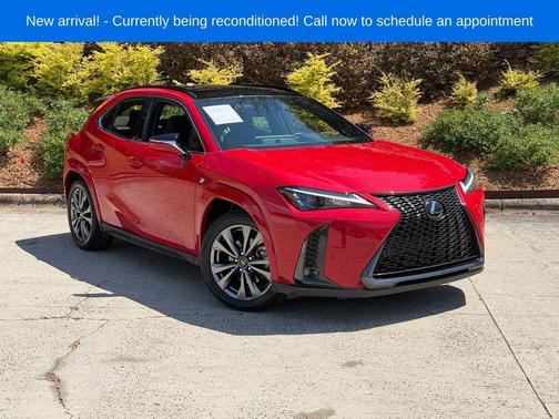 Red Line 2023 Lexus UX 250h F SPORT Handling