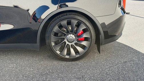 2024 Tesla Model Y Performance