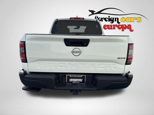 2023 Nissan Frontier S