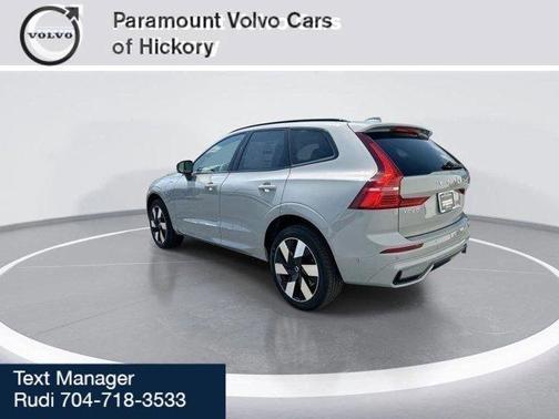 2025 Volvo XC60 Plug-In Hybrid T8 Plus