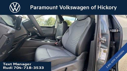 2025 Volkswagen Tiguan 2.0T SE