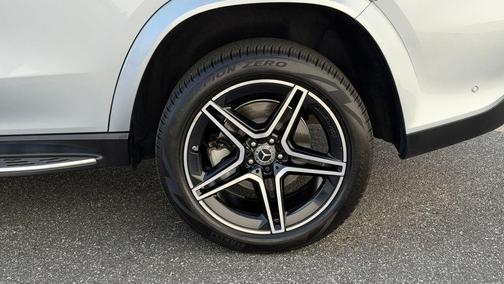 2023 Mercedes-Benz GLS 450 4MATIC