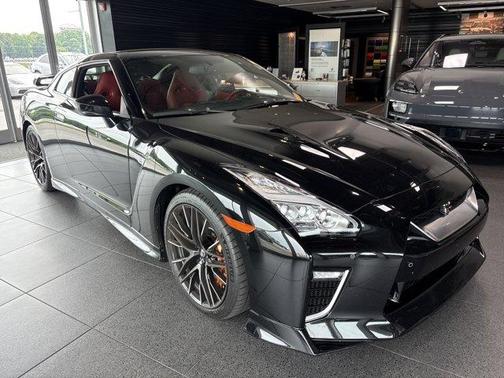2020 Nissan GT-R Premium