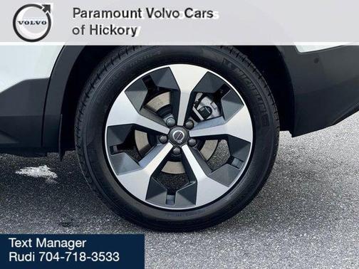 2026 Volvo XC40 B5 Plus