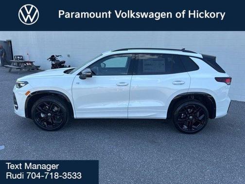 Opal White Pearl 2026 Volkswagen Tiguan 2.0T SE R-Line Black
