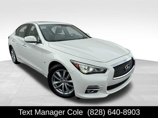 2015 INFINITI Q50 Premium