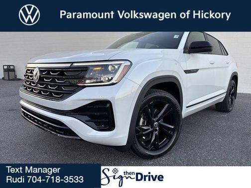 2026 Volkswagen Atlas Cross Sport 2.0T SEL R-Line Black