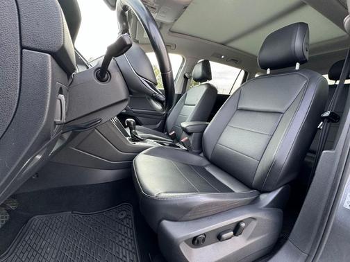 2019 Volkswagen Tiguan 2.0T SE