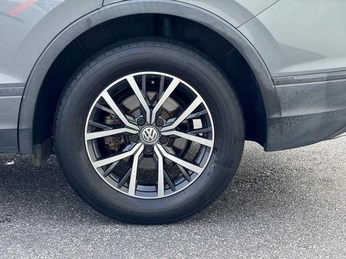 2019 Volkswagen Tiguan 2.0T SE