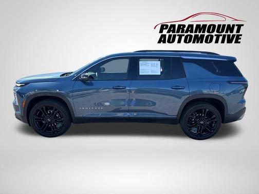 Lakeshore Blue 2025 Chevrolet Traverse LT