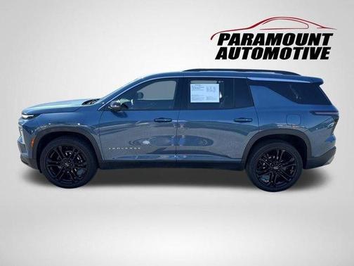 Lakeshore Blue 2025 Chevrolet Traverse LT