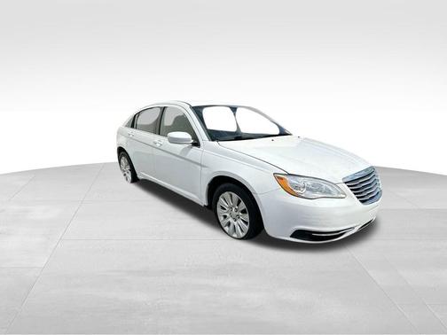 2014 Chrysler 200 LX