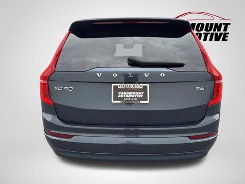 2023 Volvo XC90 B6 Core