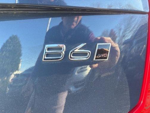 2023 Volvo XC90 B6 Core