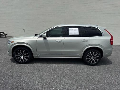 Birch 2022 Volvo XC90 T6 Inscription 7 Passenger