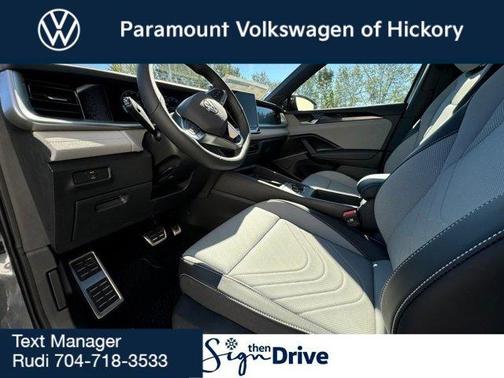 2026 Volkswagen Tiguan 2.0T SE R-Line Black