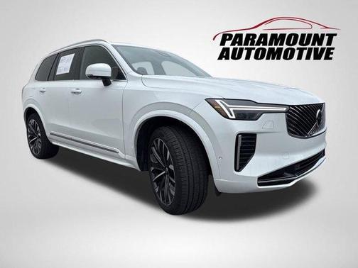 2025 Volvo XC90 B6 Plus 7-Seater