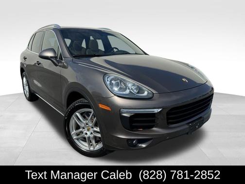 2016 Porsche Cayenne Base