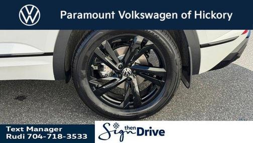 2026 Volkswagen Atlas Cross Sport 2.0T SEL R-Line Black