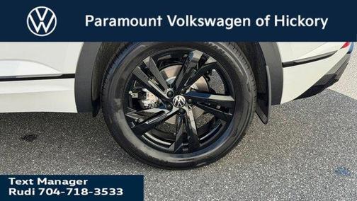 2026 Volkswagen Atlas Cross Sport 2.0T SEL R-Line Black