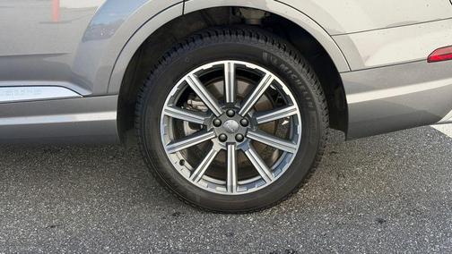 2017 Audi Q7 3.0T Prestige