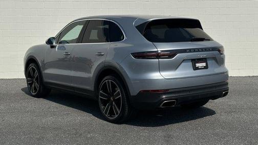 2021 Porsche Cayenne Base