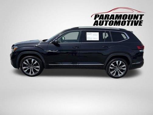 Deep Black Pearl Effect 2022 Volkswagen Atlas 3.6L SEL Premium R-Line