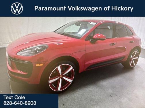 2023 Porsche Macan T