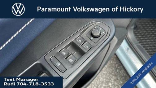 2025 Volkswagen Taos 1.5T SEL