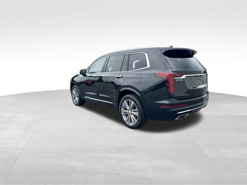 2023 Cadillac XT6 Premium Luxury FWD
