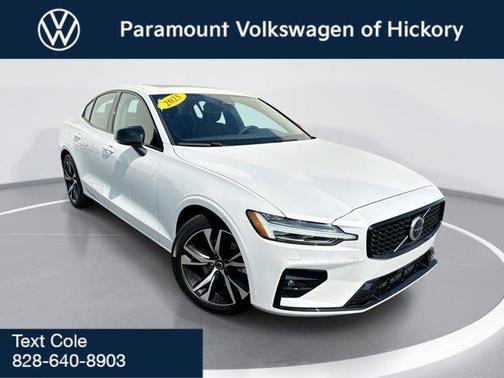 2025 Volvo S60 B5 Core